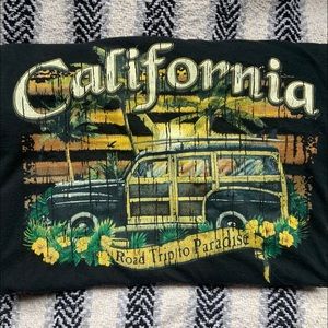 California Cracked- Graphic Tee Men’s Large